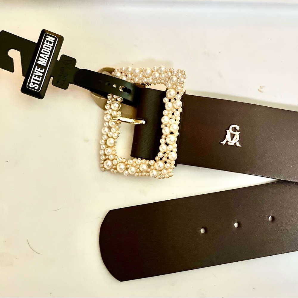 Steve Madden Pearl Buckle Belt NWT
